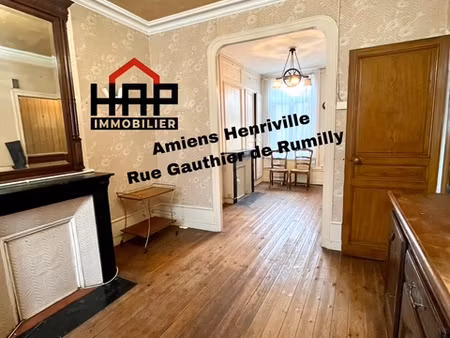 amiens henriville maison de ville des années 1920 avec cour 