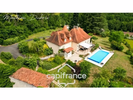 vente maison 7 pièces 170 m² à boulazac (24750)  520 000 €