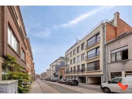 appartement rez-de-chaussée avec 2 chambres