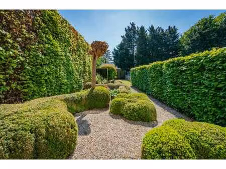 spacieux duplex avec jardin à vendre à buizingen