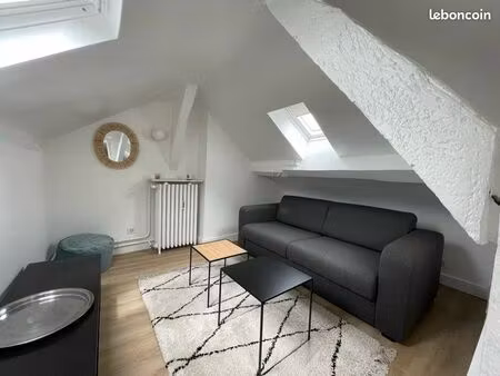 studio sur les quais de seine