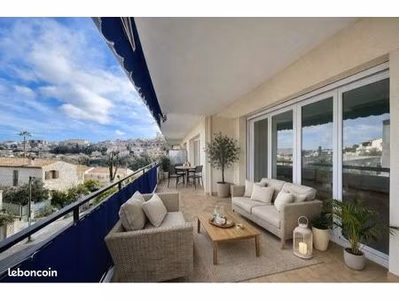 appartement 3 pièces grande terrasse