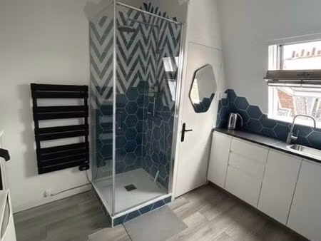 appartement 1 pièce 10 m²