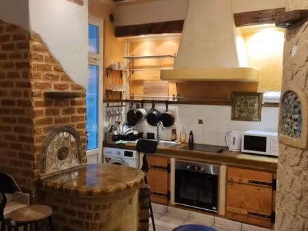 location studio meublé