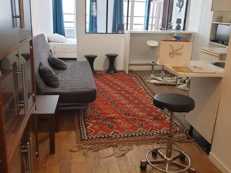 appartement 2 pièces rue saint martin paris 3eme