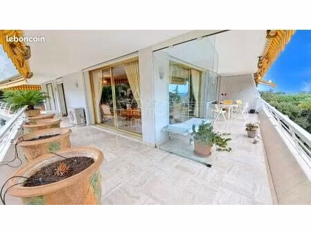 appartement en viager 3 pièces 80 m²