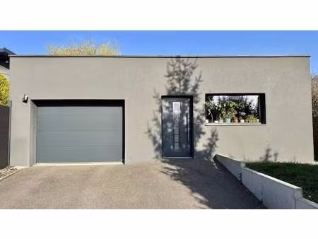 maison de plain-pied à vendre