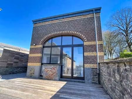 maison 2 chambres avec terrasses et cour