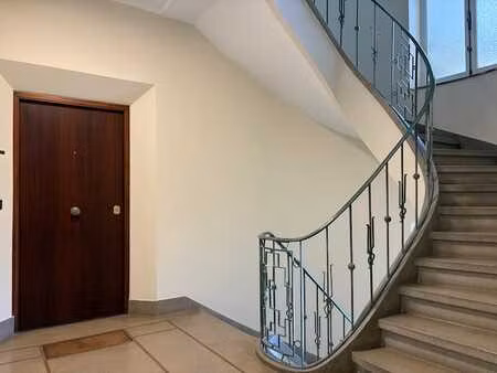 spacieux et lumineux appartement de standing