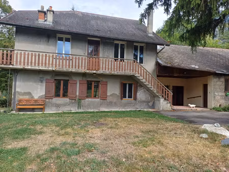 la chambre. grande maison avec fort potentiel 103 m2 habitab