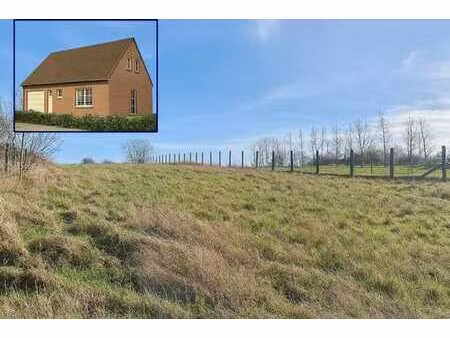 terrain avec permis pour villa 4façades au pays des collines