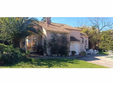vente maison 4 pièces 109.4 m² à saint-mandrier-sur-mer (83430)  773 800 €