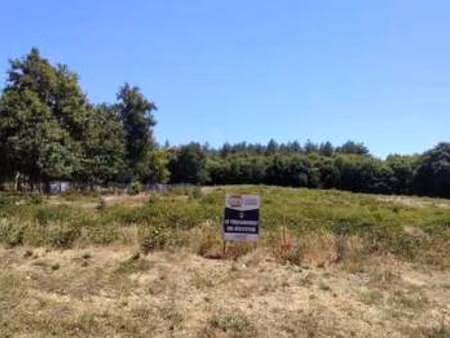 vente terrain au breil-sur-mérize (72370) : à vendre / le breil-sur-mérize
