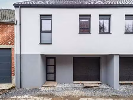 gros œuvre fermé 3 chambres avec garage et jardin!6% tva(*)!