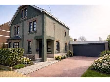 maison 3 façades  3 ch  810m² terrain