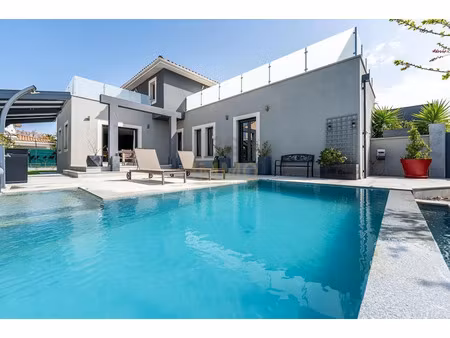 vente maison 5 pièces 155 m² à aimargues (30470)  599 000 €