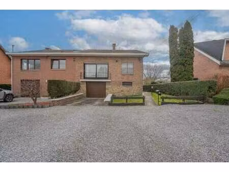 a vendre : bungalow 3 chambres dans quartier calme