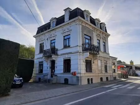 bâtiment de justice désaffecté