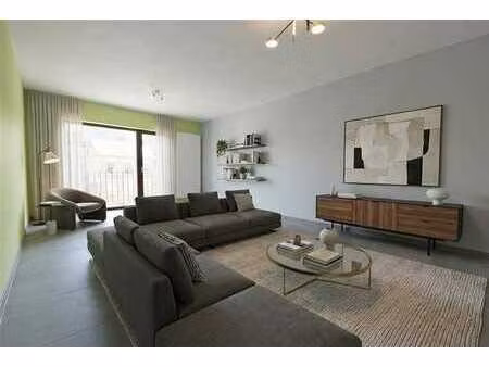 bel appartement 2 chambres entièrement rénové!