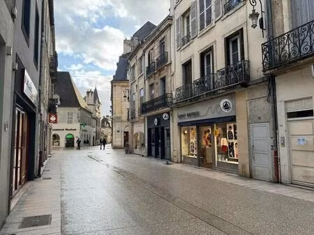 local commercial à louer