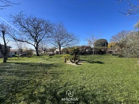 terrain constructible à vendre