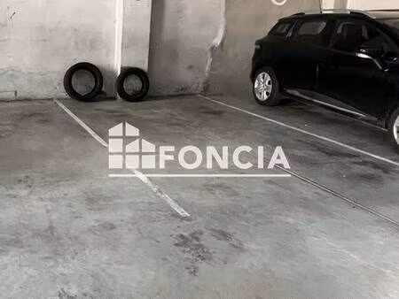 parking à louer