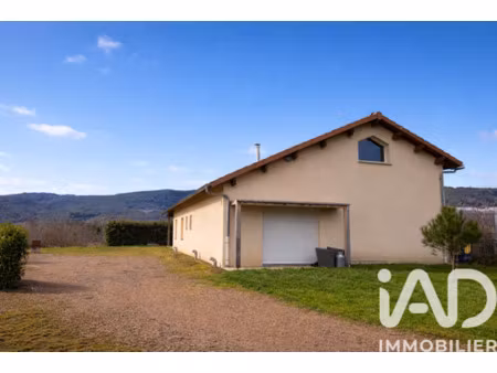 vente maison 8 pièces 180 m² dore-l’église (63220)