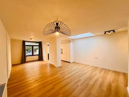 ? magnifique appartement 2 chambres ?? + garage !