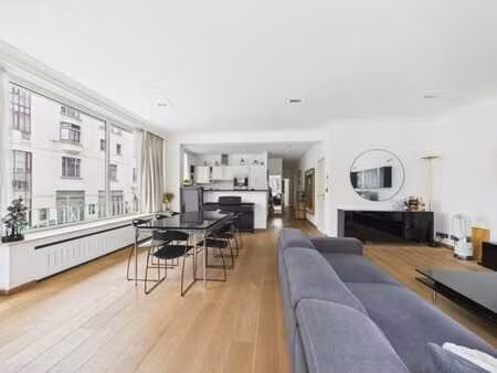 ixelles - louise/cambre | lumineux appartement 2 chambres !