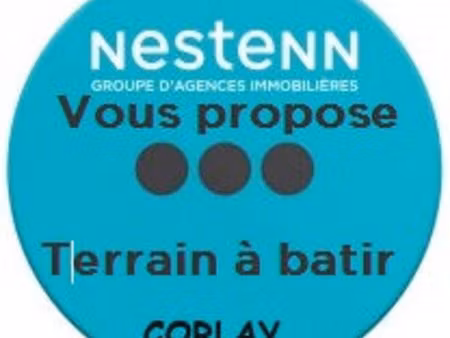 terrain idéalement situé dans le centre de corlay 989 m2