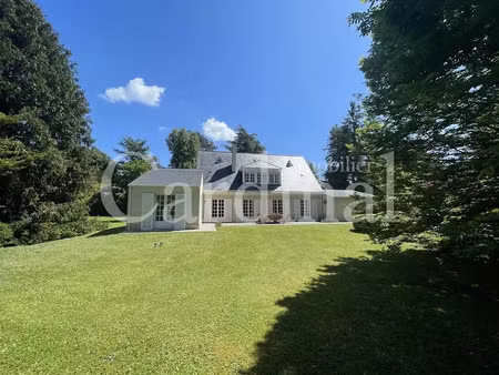 vente maison 7 pièces 198.6 m² à noisy-le-roi (78590)  1 095 000 €