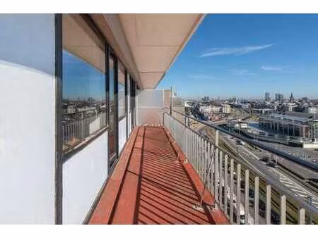 studio spacieux avec vue imprenable sur l'arrière-pays