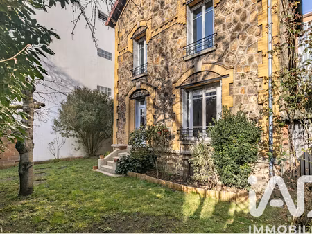 vente maison 6 pièces 155 m² à courbevoie (92400)  1 345 000 €