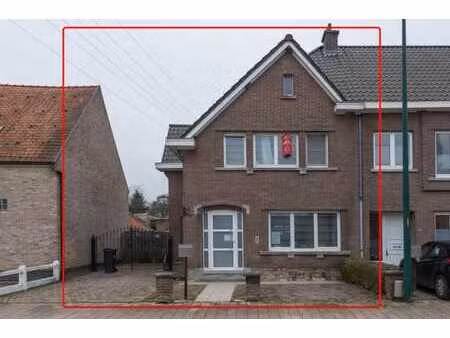 lot 2: maison jumelée