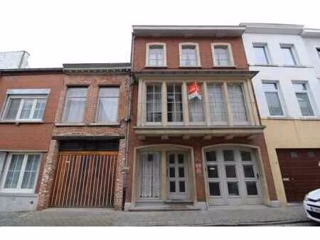 maison spacieuse au centre ninove