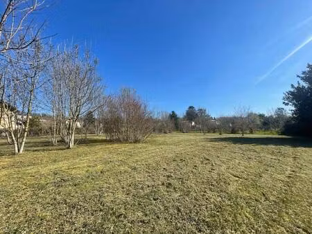 terrain constructible à vendre