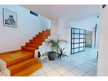 re/max royale transactions