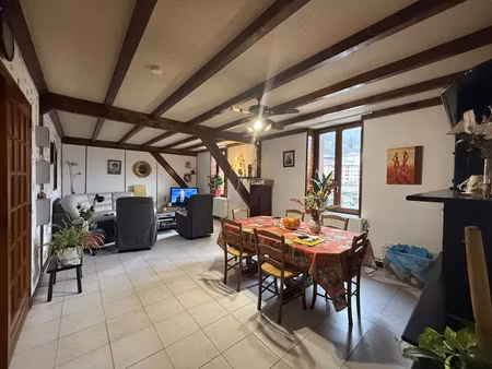 vente appartement 4 pièces 108 m² à saint claude (39200)  96 500 €