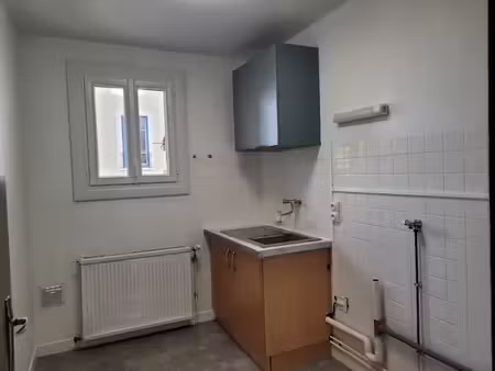 location appartement 1 pièce 35 m² à valence d agen (82400)  370 €
