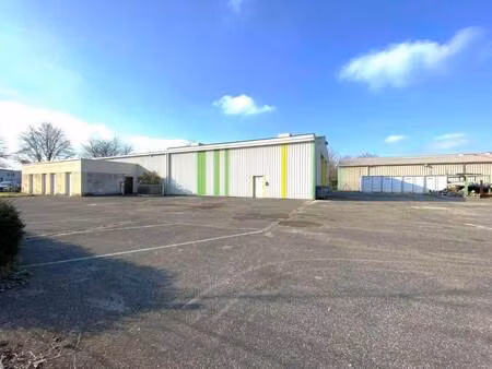 local commercial à louer