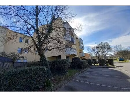 t4 en duplex au centre de cornebarrieu