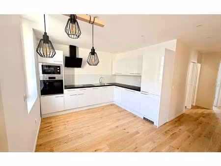 location appartement  64.27 m² t-3 à triel-sur-seine  1 410 €