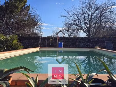 superbe longere 142m² avec piscine et grande dépendance