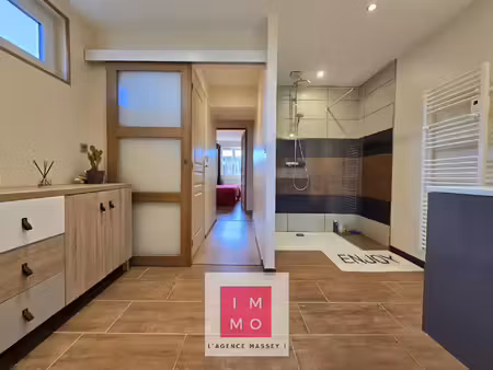 superbe longere 142m² avec piscine et grande dépendance