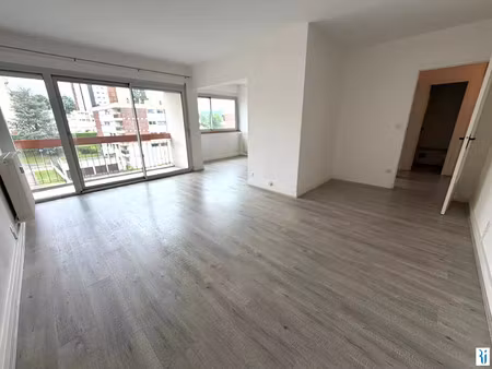 vente appartement 4 pièces 82 m² déville-lès-rouen (76250)