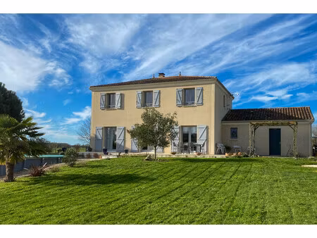 maison à vendre à rivières (16110) - charente