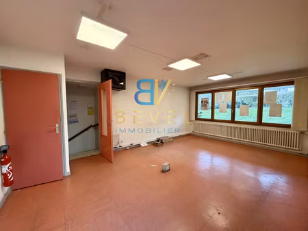 à vendre saint-jean-de-maurienne local professionnel 76