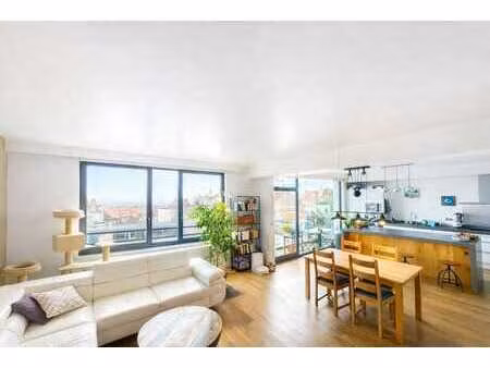 lumineux 114 m² près parc forest & barrière st-gilles