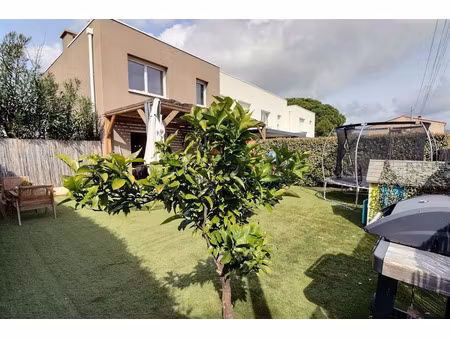 vente maison 4 pièces 83 m² la ciotat (13600)