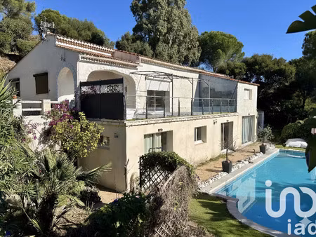 vente maison 6 pièces 131 m² bormes-les-mimosas (83230)